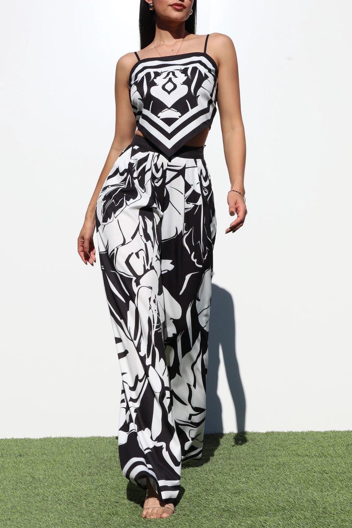 SET PANTALON BLANCO Y NEGRO