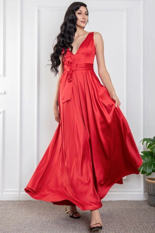 MAXI VESTIDO ESCOTE V