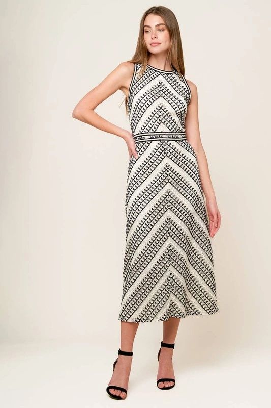 VESTIDO LINEAS ENCONTRADA