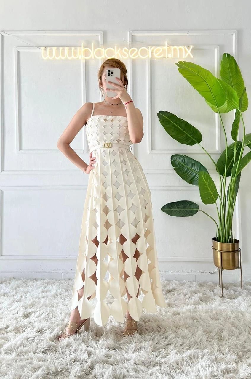 VESTIDO DE TIRAS