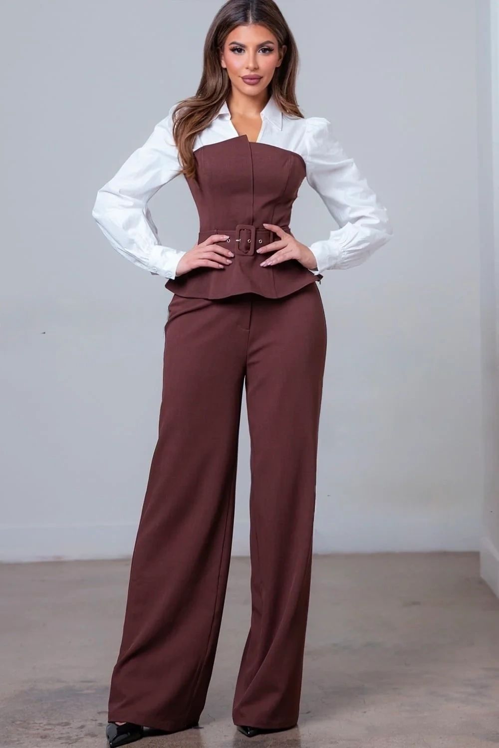 CONJUNTO CORTE PEPLUM
