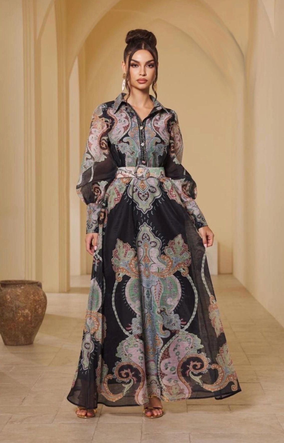 MAXI VESTIDO NEGRO ESTAMPADO