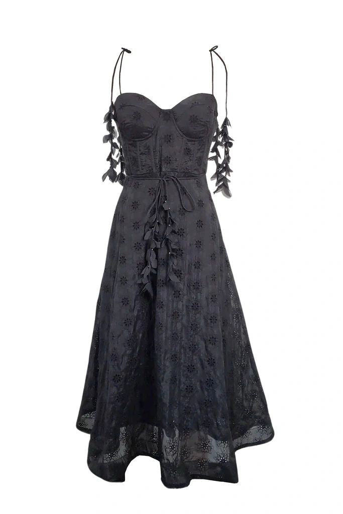 VESTIDO NEGRO LLUVIA DE FLORES