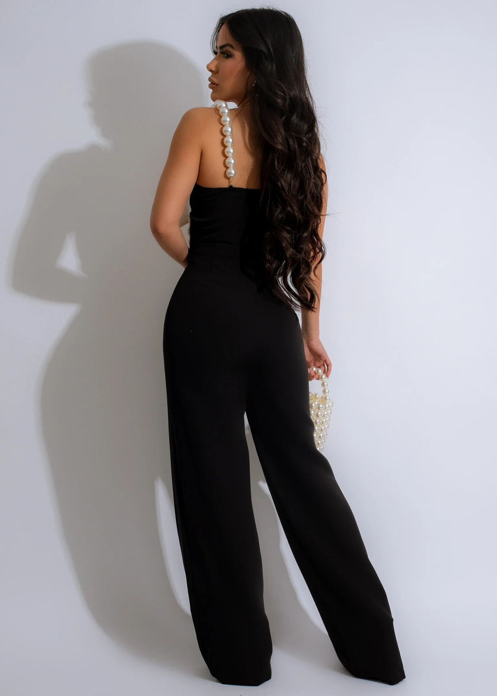 JUMPSUIT NEGRO MOÑO BLANCO