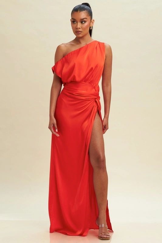 VESTIDO HOMBRO OLGADO
