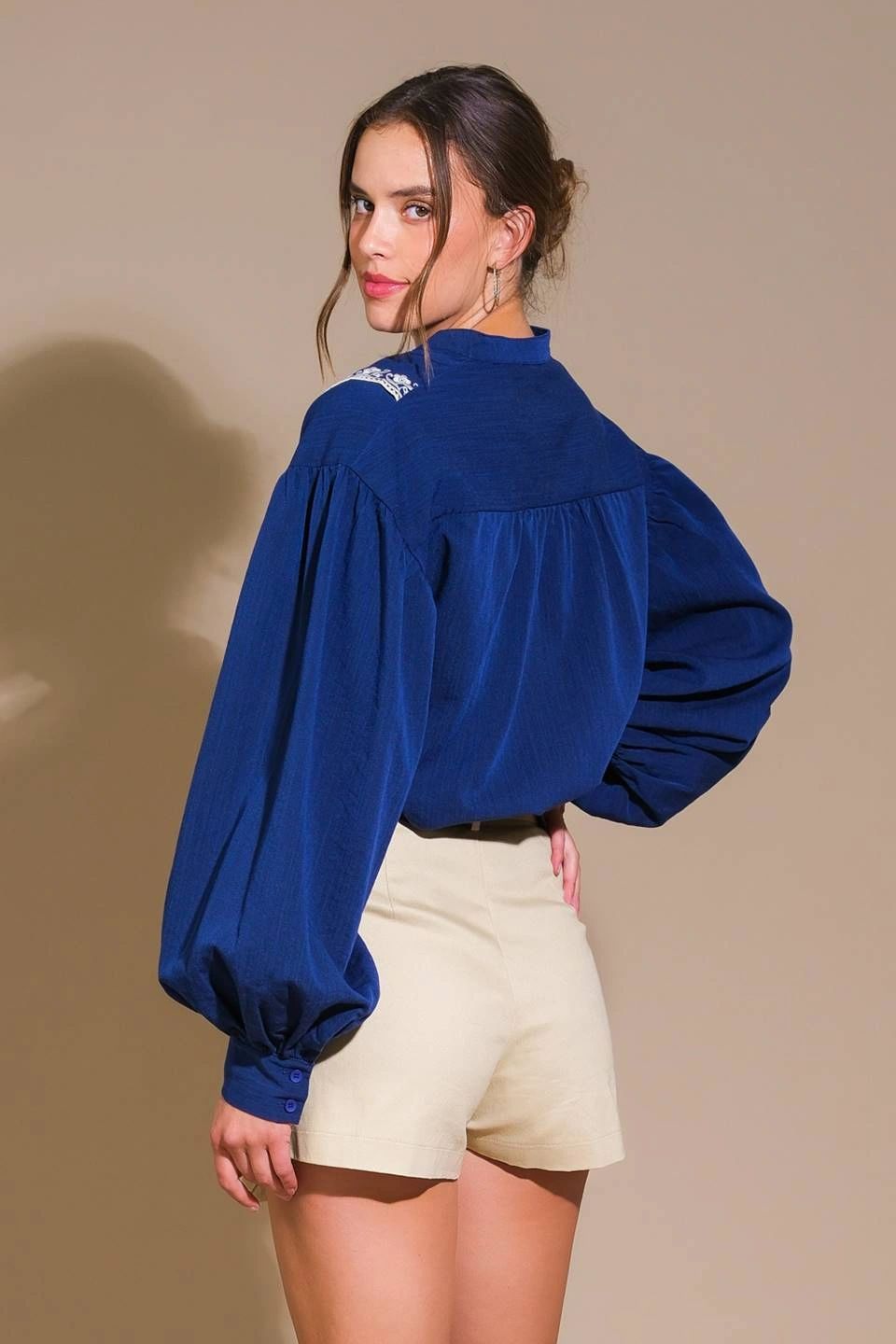 BLUSA MANGA LARGA