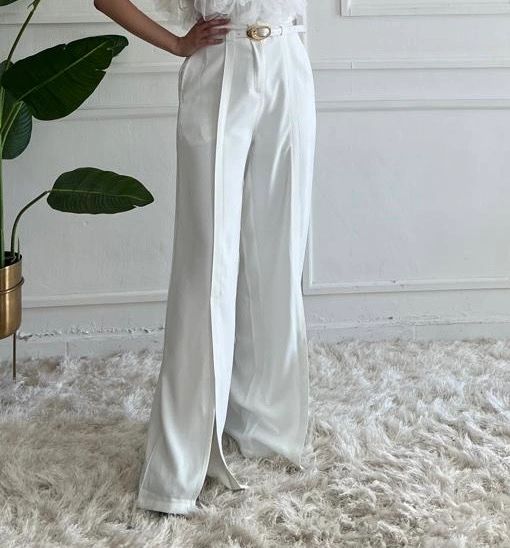 PANTALON DE VESTIR CON CINTO
