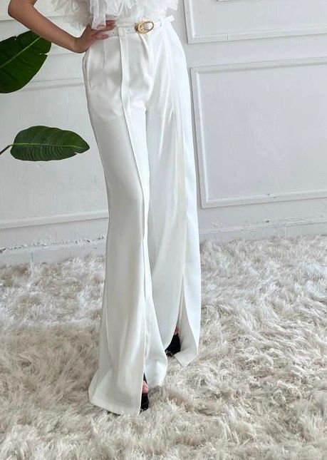 PANTALON DE VESTIR CON CINTO