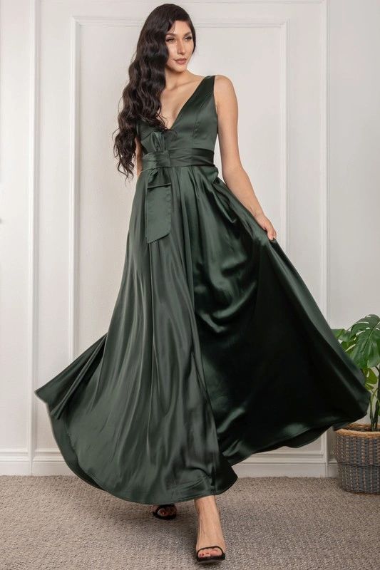 MAXI VESTIDO ESCOTE V
