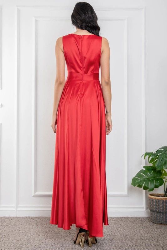 MAXI VESTIDO ESCOTE V