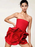 VESTIDO ROJO FLORES RESALTADAS