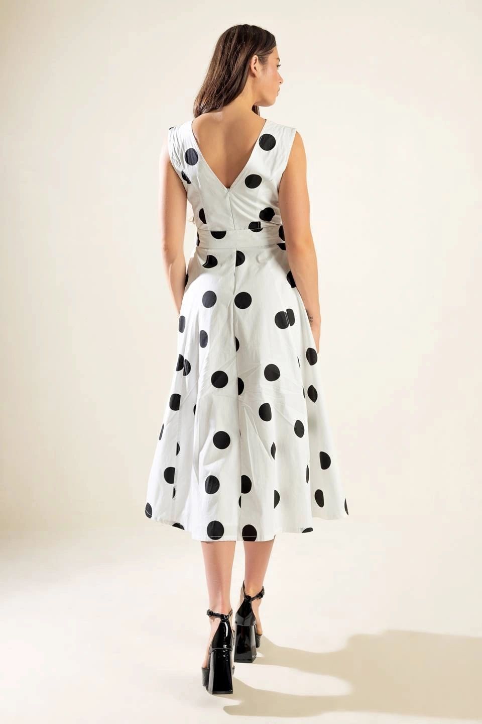 VESTIDO MIDI POLKA DOTS B/N