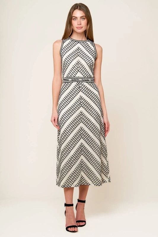 VESTIDO LINEAS ENCONTRADA