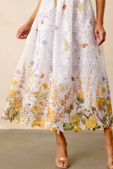 VESTIDO LAVANDA GUIPUR