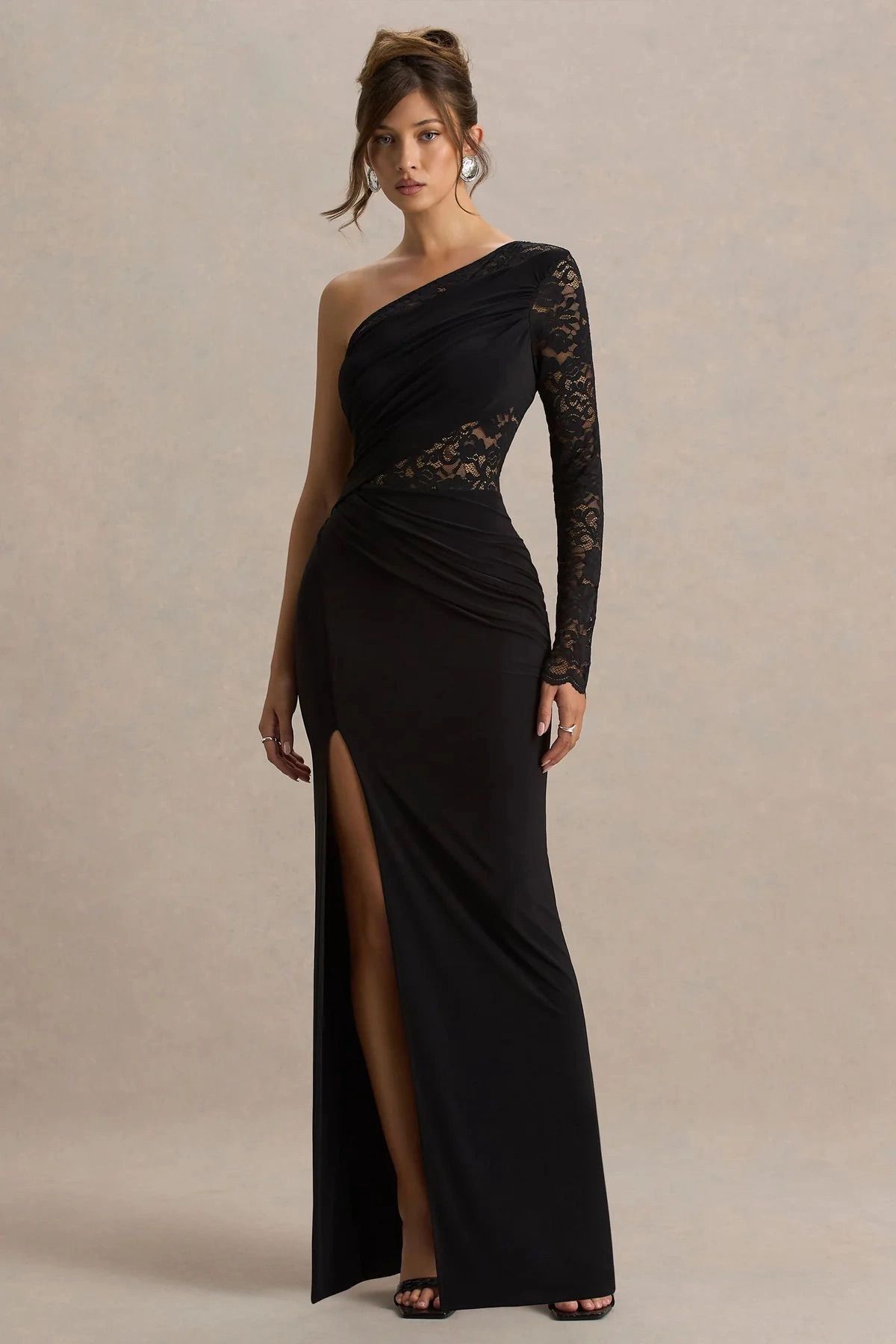VESTIDO UN HOMBRO ENCAJE