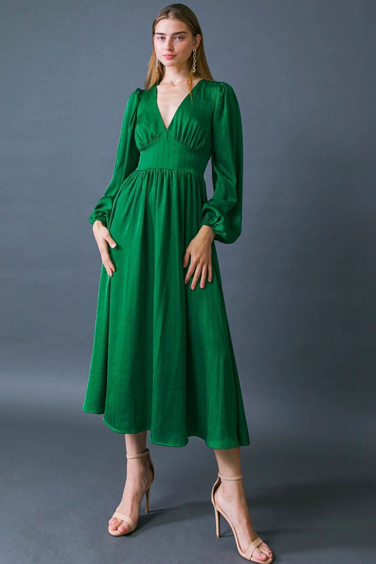 VESTIDO MIDI VERDE