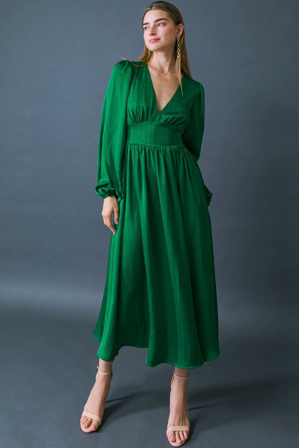 VESTIDO MIDI VERDE