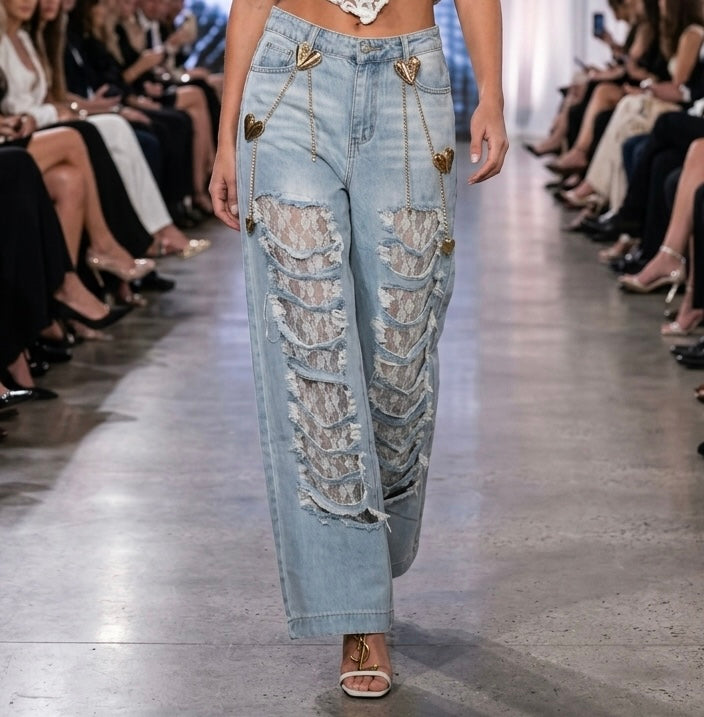 JEANS CON ENCAJE