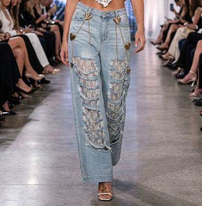 JEANS CON ENCAJE