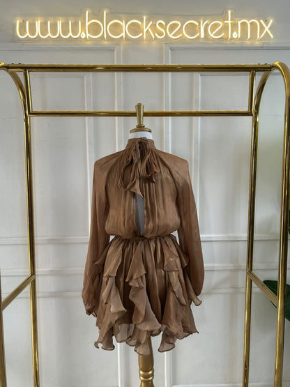 VESTIDO RUFFLE CHIFÓN CAFE