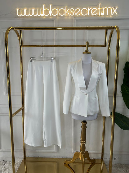 TUXEDO BLANCO
